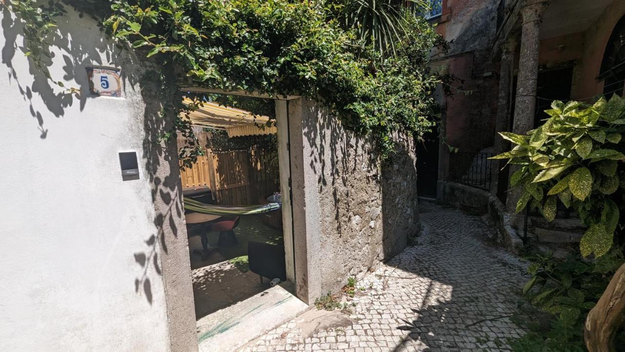 Tiny Smart Home, Private Garden & Outside Jacuzzi. Center Sintra! Zewnętrze zdjęcie